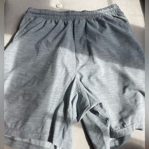 Lululemon mens shorts S